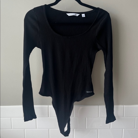 Calvin Klein Jeans black Ribbed Long Sleeve Top bodysuit size M - Picture 2 of 3